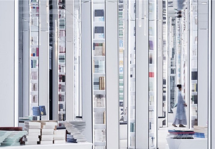 最魔幻的閱讀空間，《杭州鍾書閣》讓你感受書籍不同凡響的魅力！ 中國，最美書店，鐘書閤，未來感，書籍遊樂園，杭州，設計感