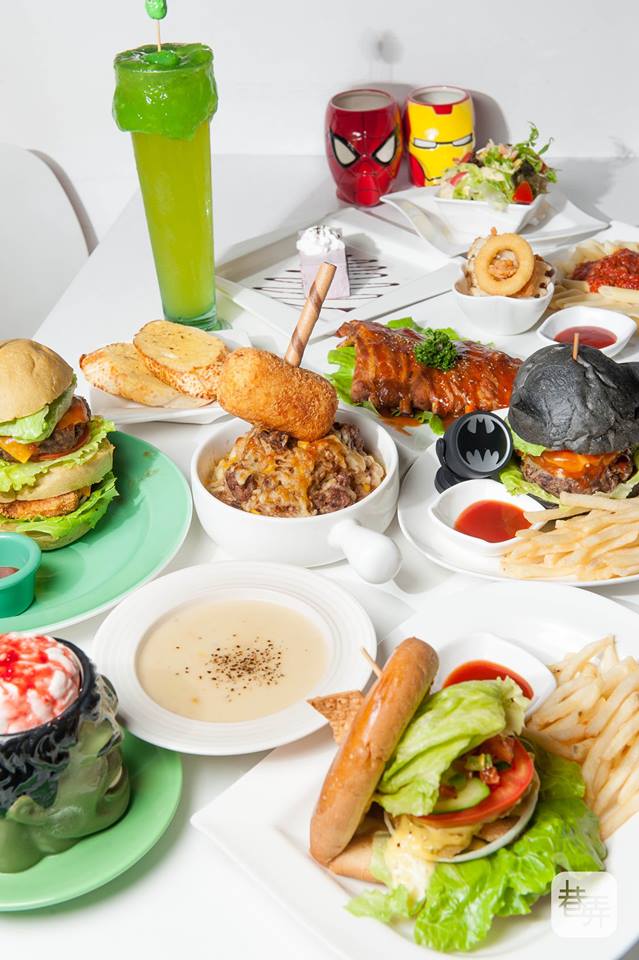 【台中】帶你走進充滿電影英雄人物的異想世界！-異想空間公仔主題餐廳 台中，藝文好店，好店，異想空間主題餐廳，公仔，英雄