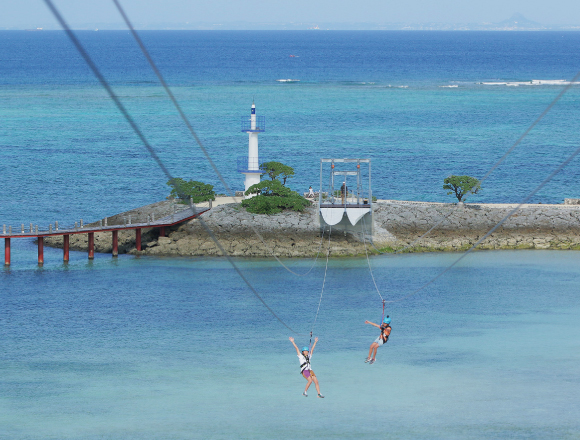 有如跳進沖繩美麗大海般的錯覺，從空中俯衝吧! PANZA Okinawa 沖繩、 PANZA 、GoFALL