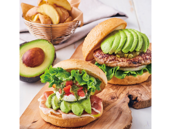 去年大受好評的期間限定的「酪梨季漢堡」今年又復活了！ 酪梨