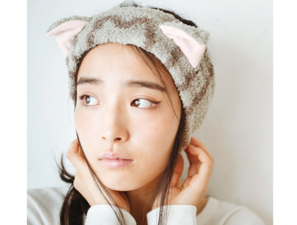 最新的貓咪配件在『FELISSIMO猫部』正式登場囉！ 貓咪、髮帶、貓掌