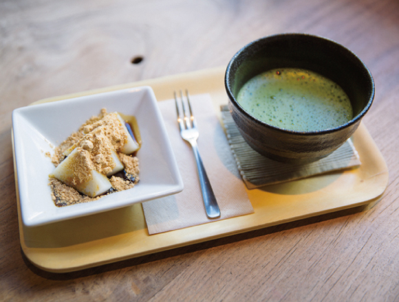 【東京咖啡廳】創業212年老店，讓美味的招牌日式甜點「葛餅」感動你我的心。 東京、葛餅