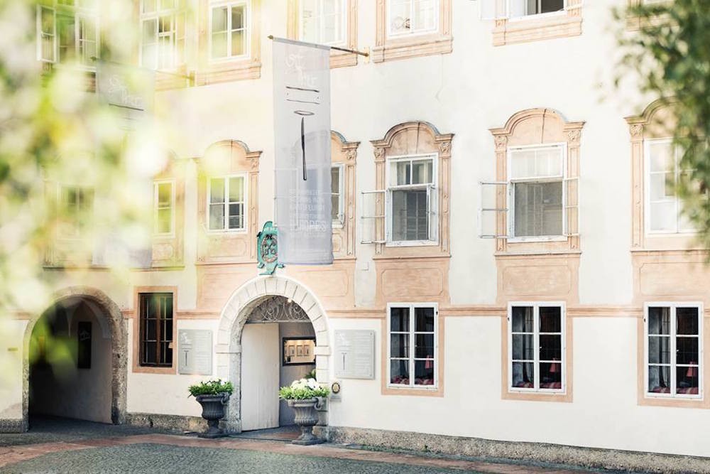 餐廳界的老爺爺，在奧地利的轉角與最古老的美味相遇 奧地利，薩爾斯堡，餐廳，歐洲，最古老的餐廳，古老