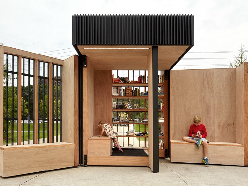 黑盒子從天而降？在綠地裡為你說一個故事，戶外微型圖書館—Story Pod 安大略省，加拿大，微型圖書館，圖書館，Atelier Kastelic Buffey，story pod ，故事亭，閱讀