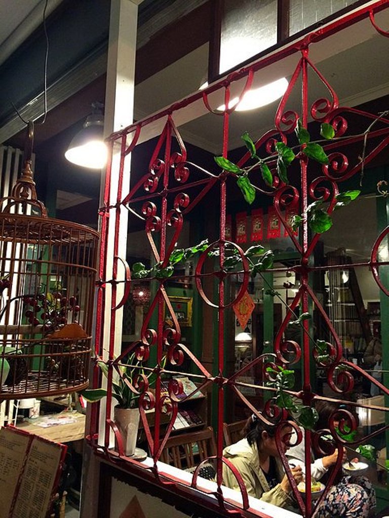 【高雄】60.70年代風潮再現-緩食茶 復古餐廳，高雄，食記