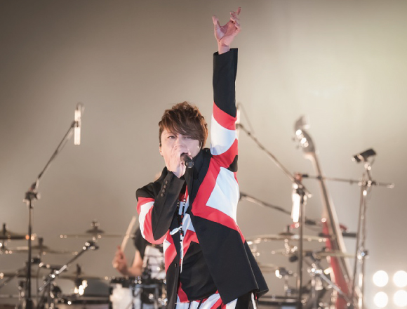 西川貴教紀念出道20週年在台灣搖滾開唱，high翻全場2500名觀眾！ 