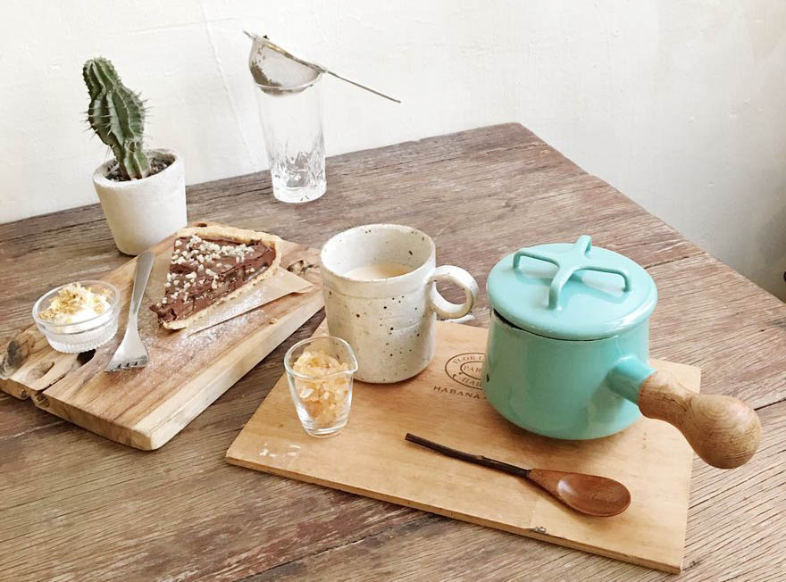 【新北】懷念的好味道，板橋 Merci vielle 藏身於二樓的老屋咖啡廳 Merci vielle，咖啡館，新北，府中，老屋咖啡廳，復古茶具